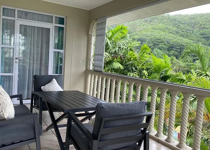 Stephna * Anse Boileau